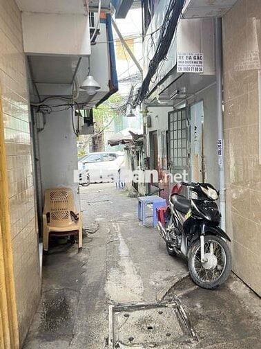 Chính chủ Cần bán nhà hẻm,phù hợp gia đình nhỏ,vị trí đẹp