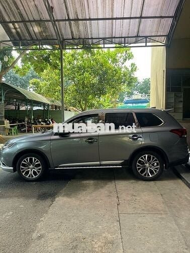 🚘 OUTLANDER – ODO 8 VẠN