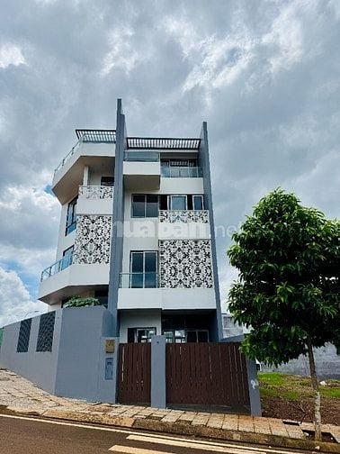 Bán Nhà Phố 4 Tầng - Trung Tâm Buôn Ma Thuột