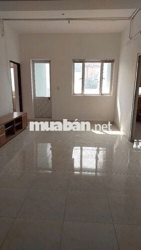 Gấp Bán căn Hộ 62 m2 , 2 PN, Cc Nhất Lan 3,