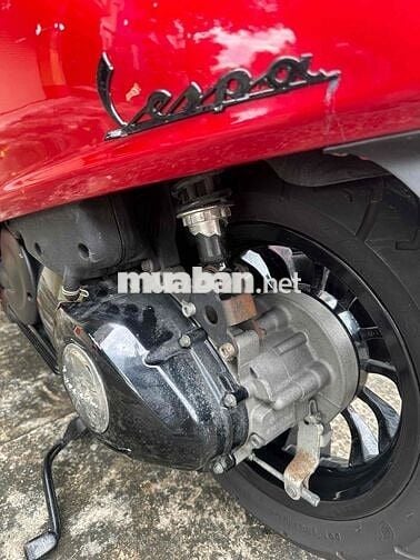 piaggio sprint màu đỏ 2015