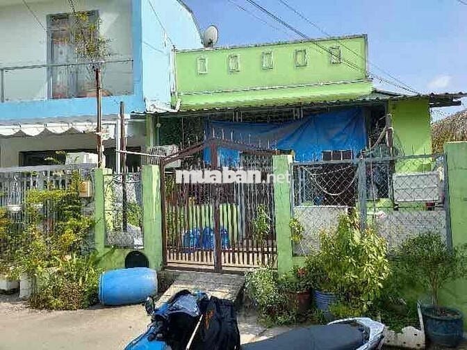 Nhà cấp 4 DT 130m2 chỉ 5,3tỳ An Lạc Bình Tân