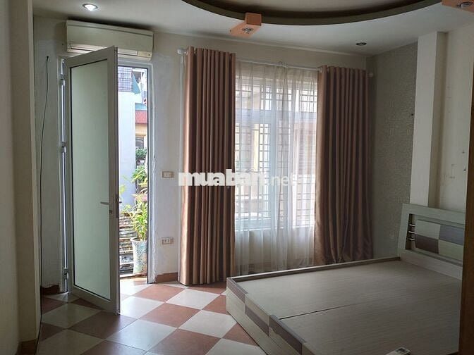 CHO THUÊ PHÒNG Ở TẠI NGÕ 105 LÁNG HẠ - GẦN CẦU VƯỢT LÊ VĂN LƯƠNG