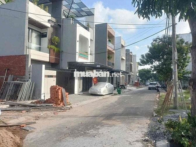 Mặt tiền Hoà Phú 3 diện tích 80m ngang 5m