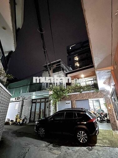 Nhà 4 tầng Tăng Bạt Hổ, ngang 5m, xe 7 chỗ vào nhà, gần ĐH VL, 14.5Tỷ