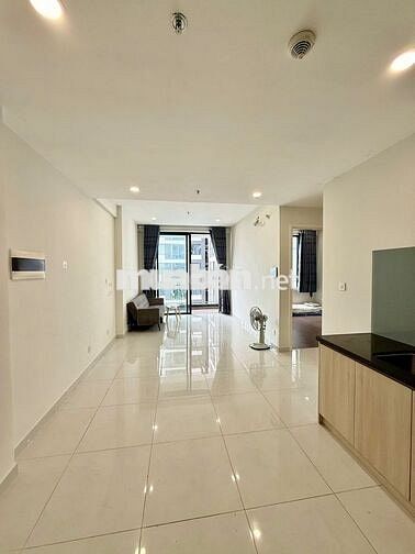 Cho thuê căn hộ The Emerald Golf view 63m2 2pn 1wc cập nhật T11/2025