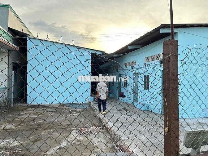 Bán 21 căn nhà trọ, 456,7m2 đất thổ cư, Sổ Hồng Riêng,- Chỉ : 2.8 tỷ