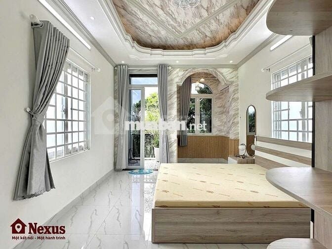 Khai Trương Phòng Balcony Gần Hoàng Quốc Việt, Nguyễn Lương Bằng