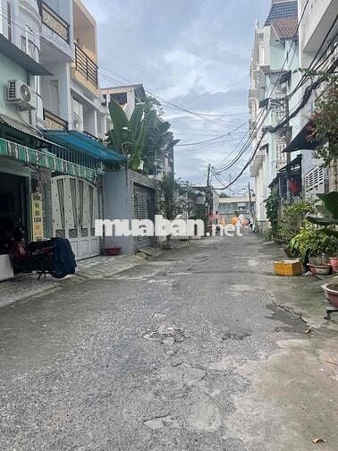 XE HƠI NGỦ TRONG NHÀ-GÒ DẦU-52m2(4x13)-5x tỉ