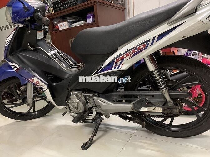 Xe côn tay Suzuki Axelo 2012, xanh trắng 90%
