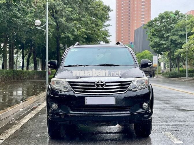 Toyota Fortuner 2014 2.7V 4x2 AT - 98000 km