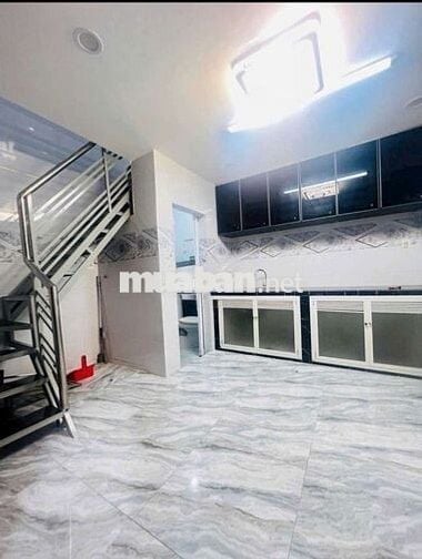 CHO THUÊ NHÀ HẺM 2 XE MÁY, 1 XET, TRẦN ĐÌNH XU Q.1