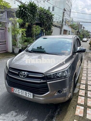 Toyota Innova 2017 2.0E