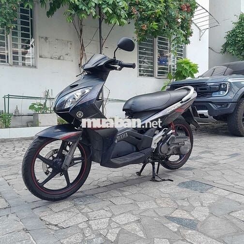 Xe novo giấy tờ đầy đủ