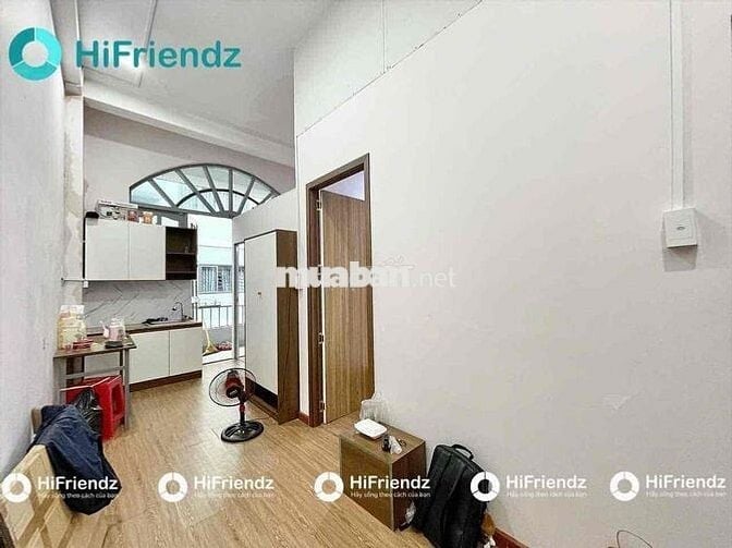 2PN - Giáp Quận 10 - 35m2 - Full NT - Bancol thoáng