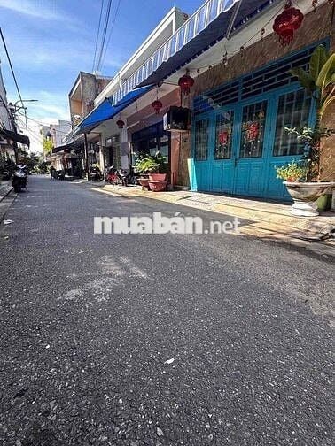 Bán Lô đất mặt tiền 3m75 Sát biển nguyễn tất thành