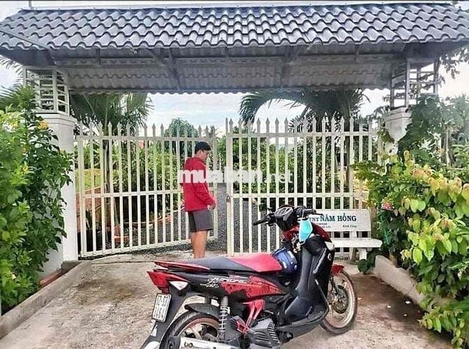 kẹt tiền cần bán đất có sẵn thổ cư