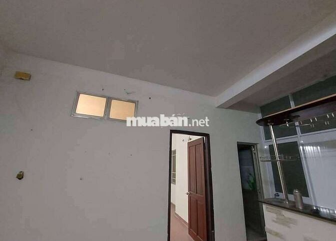 Mình cho thuê phòng, 2tr, bao điện nước, vệ sinh riêng