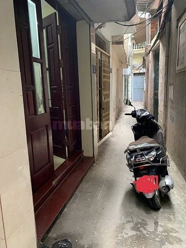 Bán nhà ngõ 158 Trương Định, Hoàng Mai, Hà Nội, diện tích 20 m2 sổ,