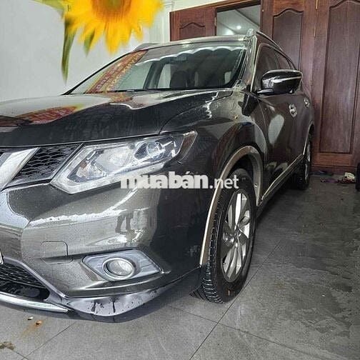 Nissan X-Trail 2.5 Premium – Bản Full 2018