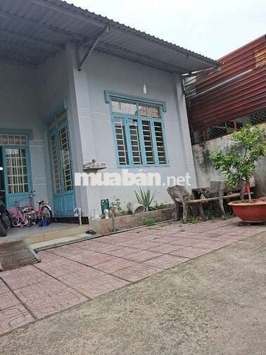 BÁN ĐẤT TẶNG NHÀ CẤP 4 112,3M2 SỔ RIÊNG ĐƯONG LÝ THƯƠNG KIỆT TT DĨ AN