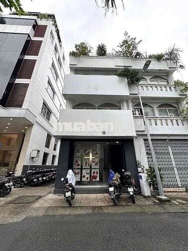 Nhà Góc Mặt tiền Nguyễn Hiền, P.4, Quận 3 (Ngang 5m, 3 lầu)