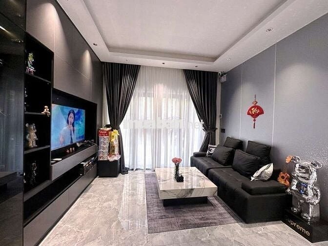 NHÀ ĐẸP NHẤT KHU VỰC – 2 MẶT TIỀN HẺM – CÁCH MẶT TIỀN TÂN MỸ CHỈ 10M