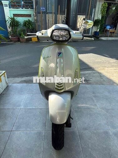vespa sprint tech 2025 mới chạy 94km