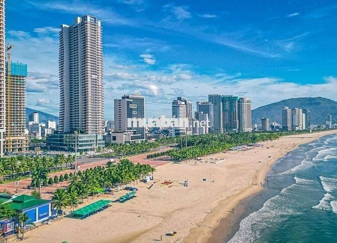 Chào bán lô kiệt ôtô Hồ Nghinh sát đường chính, gần biển