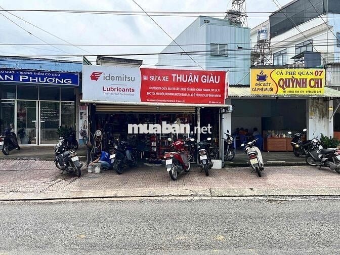 BÁN GẤP LÔ ĐẤT 2 MẶT TIỀN BỜ HỒ TRUNG TÂM TP BẢO LỘC