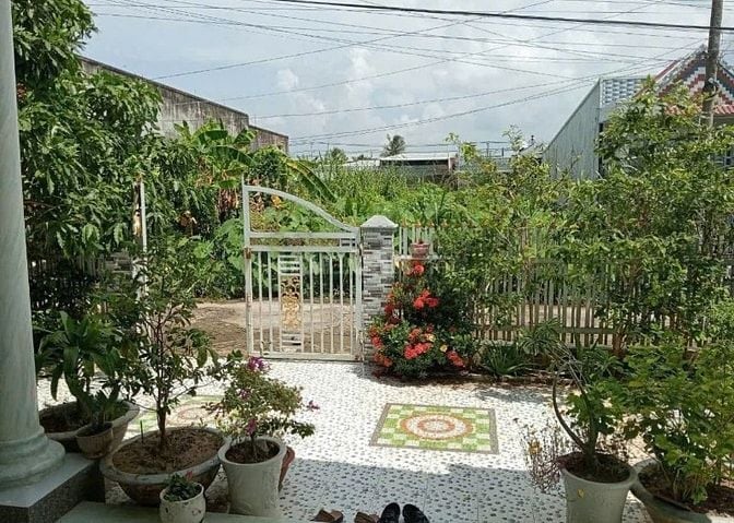 Quá Khó Khăn Chủ cần bán cănnhà ngay 280m2 Sổ hồng Riêng 700triệu 