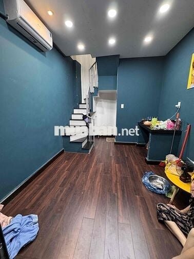 Nhà Đề Thám cách mặt tiền 1 căn tiện Bán online, app, ra trung tâm