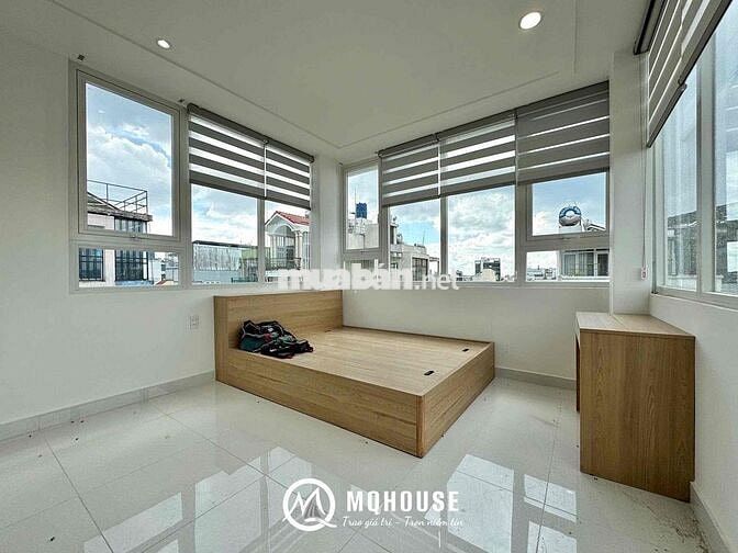 STUDIO CỬA SỔ, BAN CÔNG - NGAY ETOWN CỘNG HOÀ - NHÀ MỚI 100% full nt