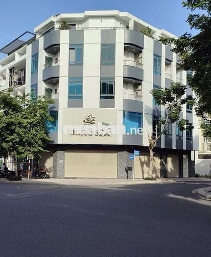 CHO THUÊ NHÀ VỪA Ở VỪA KINH DOANH 2 MẶT TIỀN 4 TẦNG Ở KĐT HÀ QUANG 2