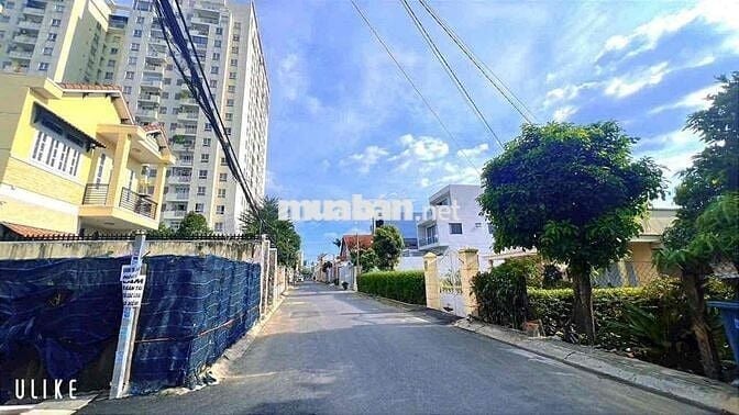 NHÀ MỚI 4 TẦNG LINH ĐÔNG– HẺM Ô TÔ- SÁT PHẠM VĂN ĐỒNG- 4PN- GIÁ 6,7 TY