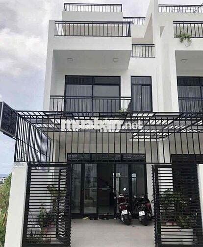 NHÀ ĐẸP, FULL NỘI THẤT CHO THUÊ GIÁ RẺ