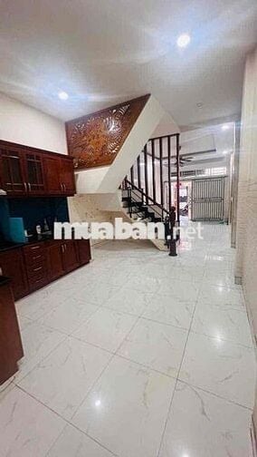 Nhà nguyên căn 2pn siêu đẹp ngay gần nhà thờ Nam Hải