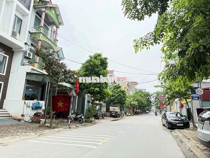 🔥 SIÊU PHẨM LÔ GÓC VÕNG LA – Ô TÔ VÀO NHÀ – CHỈ 4,X TỶ – ĐẦU TƯ ĐỈNH