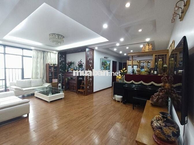 Chính chủ cần bán CH CT3 C'LAND, 81 Lê Đức Thọ,128m2,3N,2WC,giá9.75 tỷ