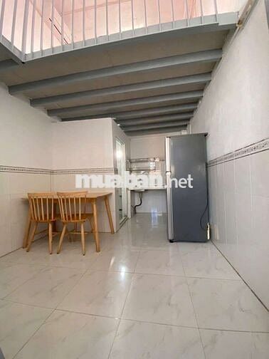 DUPLEX GÁC CAO, SIÊU RỘNG TẠI HOÀNG DIỆU 2, NGAY GẦN ĐẠI HỌC NGÂN HÀNG