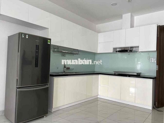 [Hot] Richmond cho thuê 3 phòng ngủ có đủ nội thất, view thoáng 17.5tr