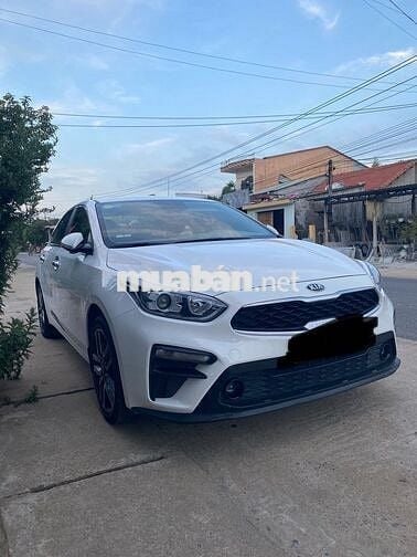 Kia Cerato 2019 1.6 MT - 180000 km