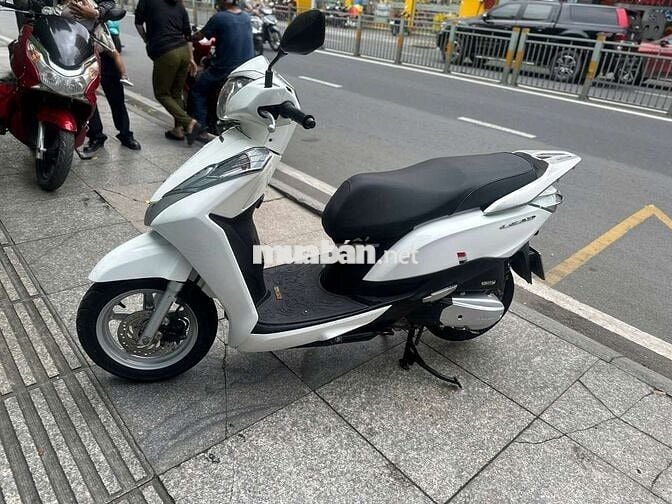 Honda lead FI 2015 mới 90% Bstp chính chủ