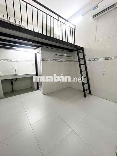 Phòng Gần Trường Ngân Hàng. Sư Phạm Kỹ Thuật, Hoàng Diệu 2