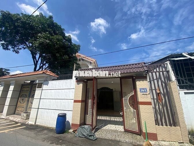 Bán nhà 1 trệt 1 lầu mặt tiền đường giá siêu rẻ chỉ bằng tiền lô đất