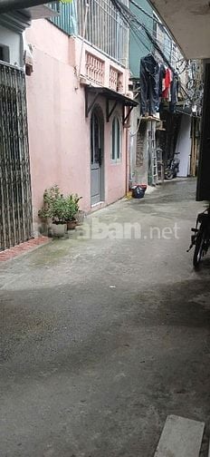 Cần bán nhà TT tầng 1 khu 2 tầng, sau 1 nhà mặt phố Khương Thượng