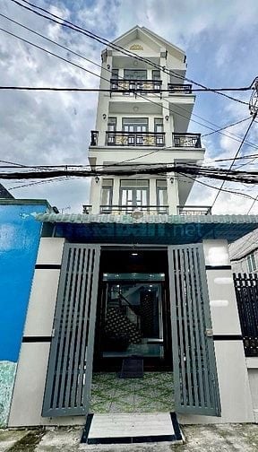 Ngay Mã Lò giáp Kdc Tên Lửa, 70,8m2 ngang 5m, 4 Tầng, 5 PN, Giá 6,09T 