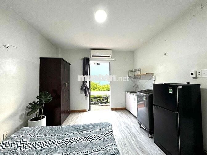 🔥CĂN HỘ DỊCH VỤ BAN CÔNG FULL NỘi THẤT GẦN ÂU CƠ, Q10, KHU TRUNG TÂM