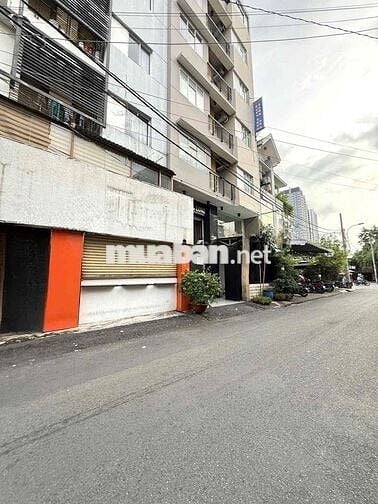 Nhà HXT Đồng Nai, Quận 10 (ngang 8m, CHO LÀM CHDV, 5 lầu 10WC)