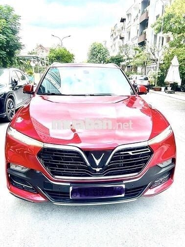 vinfast lux sa2.0 năm 2019 màu đỏ, đã qua sử dụng